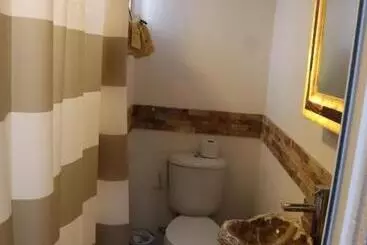 ベッドアンドブレックファースト Chalet Tipo Suizo Nuevo Con Cama Matrimonial Y Baño Completo Privado Dentro De La Habitación