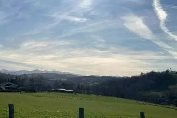 Aamiaismajoitus (B&B) Maison Goxoki