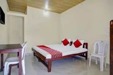 Hotel Oyo Flagship Lulu Home