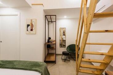 膳宿费 Case Varanni Rooms