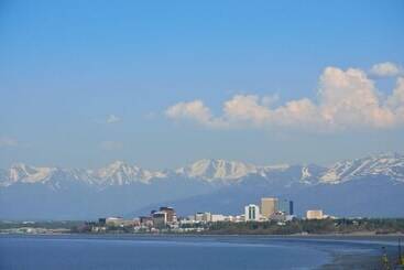 בית מלון כפרי Bent Prop Inn & Hostel Downtown