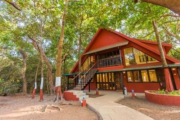 Aamiaismajoitus (B&B) Matheran Green Field Resorts