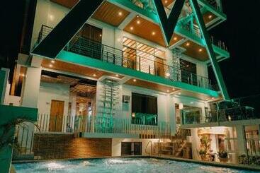 Resort The Marc Vannelli Oslob