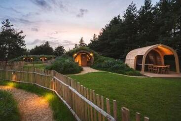 リゾートホテル Luckington Burrows