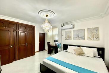 ホテル Habitacion Master A Cinco Minutos Del Aeropuerto