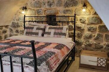 Albergue Tarihi Ulu Cami Yanı Tarih çift Kişilik Oda