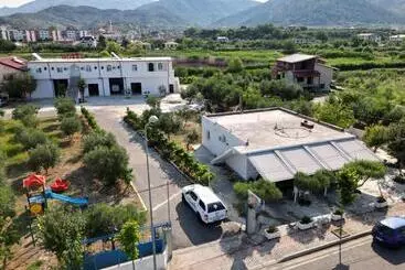 Hotel A & V Dodani
