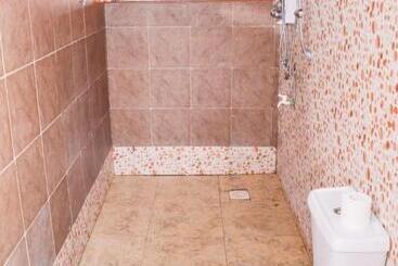 Hotel Galaxy Resort Kitengela