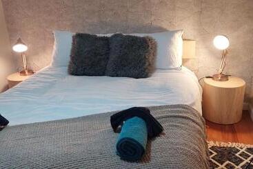 Morning Bloom Cottage Bed And Breakfast