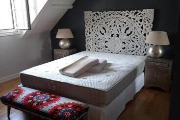 פנסיון Villa De Charme, Séjour Chez L Habitant