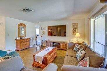 Dom wiejski 2 Mi To Rainbow River: Home In Dunnellon