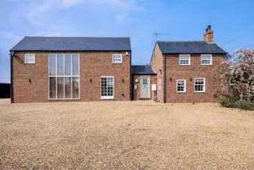 French Vintage Cottage In The Heart Of The Fens