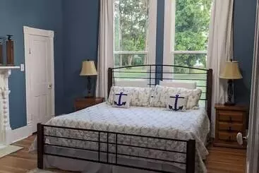 M G Richardson Bed & Breakfast