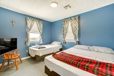 茅舍 Pet Friendly St Bernard Home Near Fishing!