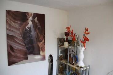 Rezidans Comfortable 2 Bed House In London Zone 2