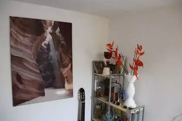 اقامتگاه Comfortable 2 Bed House In London Zone 2