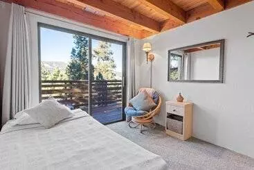 コテージ Treehouse On Rainbow