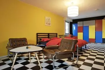 هتل Budget Hostel Zurich