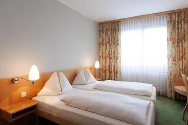 Otel Landzeit Restaurant Voralpenkreuz