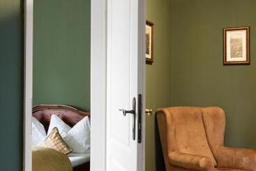 בית מלון כפרי Nibelungenhof