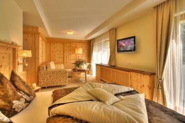 ホテル Post Sport Und Wellness