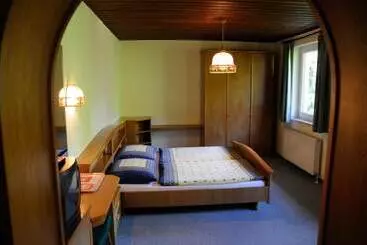 Strandhotel Weyregg