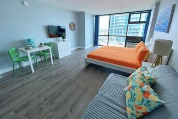 בית מלון כפרי Ocean Side Inn Studios