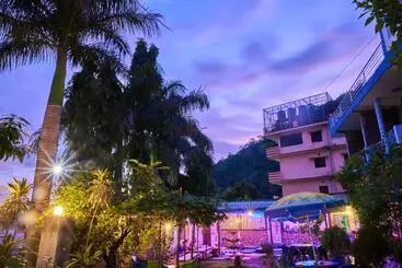 Pensione The Blue Guest House