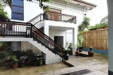 Bed & Breakfast Coron Town Traveller S Dormitory