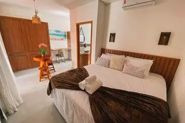 Hostal Raroguis Pousada E Café