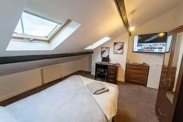 Residenssi Cosy Room Walking Distance To The City