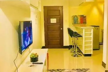 Bed and Breakfast Condo In Cebu