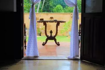 Hotelli The Kabok Villa By Vivanya