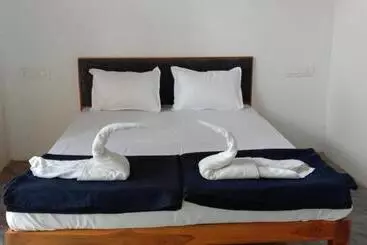 Hotel Nivanta Resort N Cafe