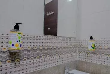 هتل Stay Inn