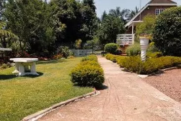 Majatalo Fawn Castle Guesthouse