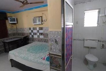 Seelan Nadar Holiday Resort,mumbai