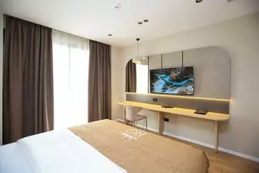 Hotelli Regina Palm Resort