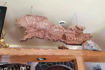 Majatalo Penzión Serafín