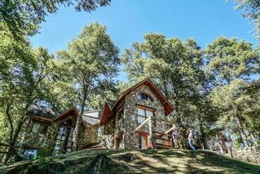Resort Cabaña En San Martin De Los Andes  Paihuen