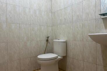 ホテル Oyo 93388 Enjoy Homestay & Cafe