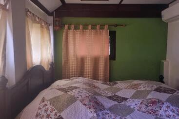 פנסיון Angel House