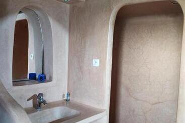 Pensió Hôte Sahara & Spa Tadighoust