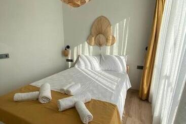 Lägenhetshotell Aden Suit Apart