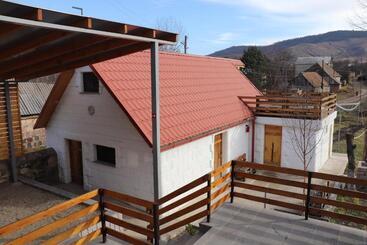 Albergue H White House