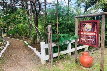 هتل Cabañas Luma