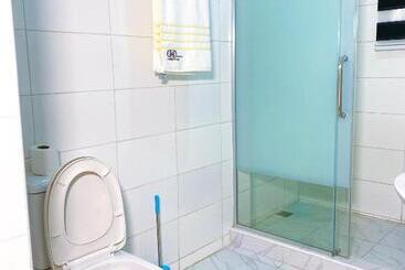 Hôtel D & D Apartments