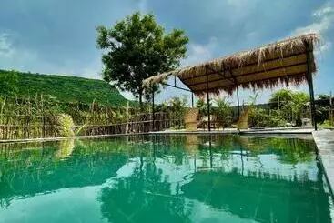 Dhyaana Farms