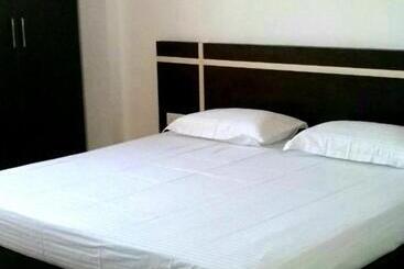 Pensão Nanashri Guest House & Restaurants Pimpalgaon