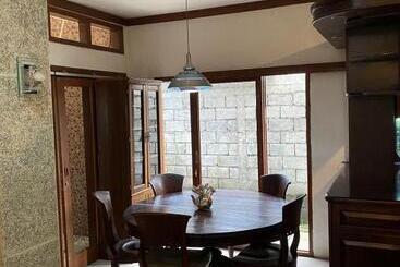 پانسیون Guesthouse Griya Caraka 47